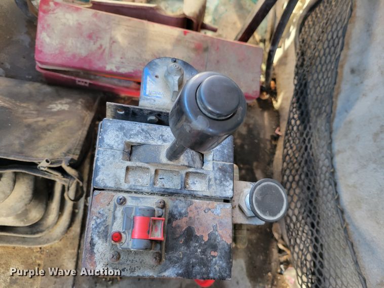 image for item IV9742 2005 Sterling LT8500  dump truck