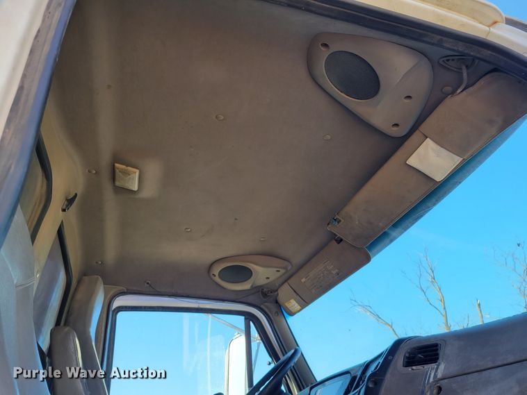 image for item IV9742 2005 Sterling LT8500  dump truck