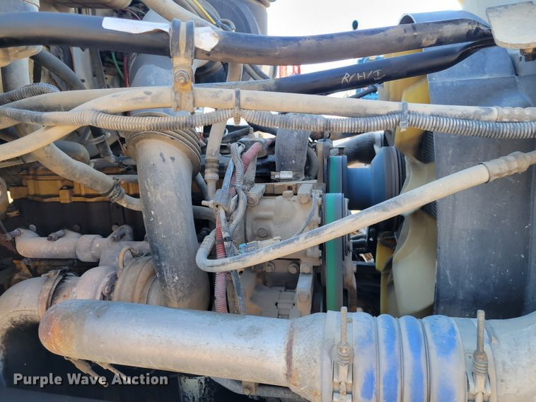 image for item IV9742 2005 Sterling LT8500  dump truck