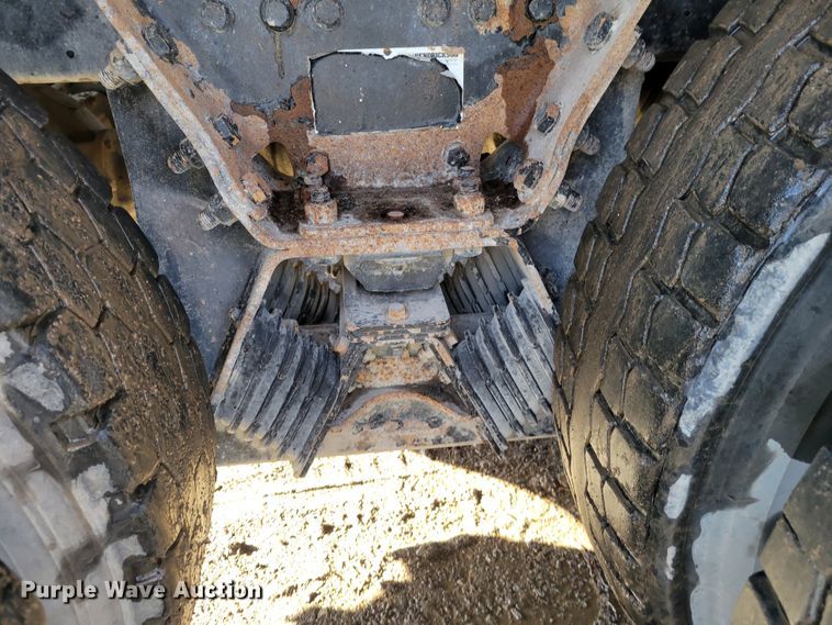 image for item IV9742 2005 Sterling LT8500  dump truck