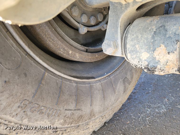 image for item IV9742 2005 Sterling LT8500  dump truck