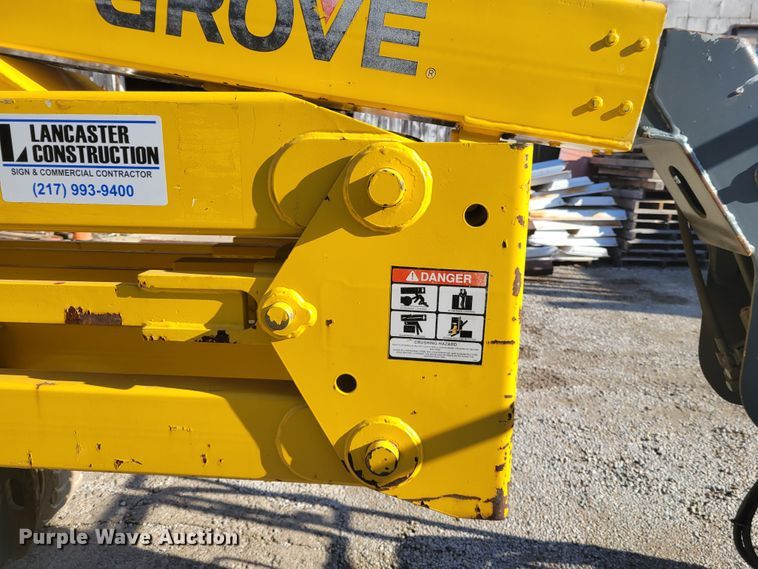 image for item IV9745 2000 Grove A40NE  boom lift