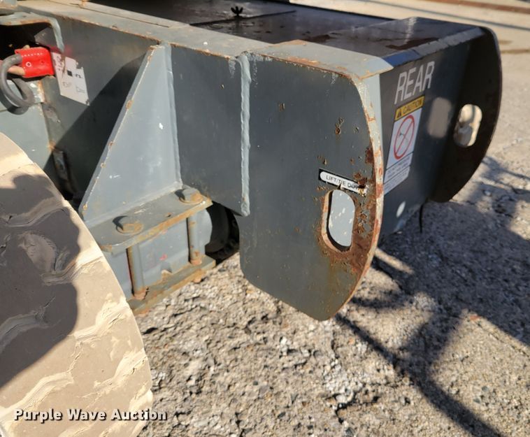 image for item IV9745 2000 Grove A40NE  boom lift