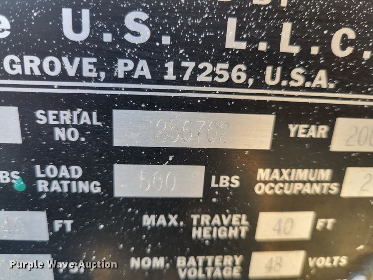 image for item IV9745 2000 Grove A40NE  boom lift