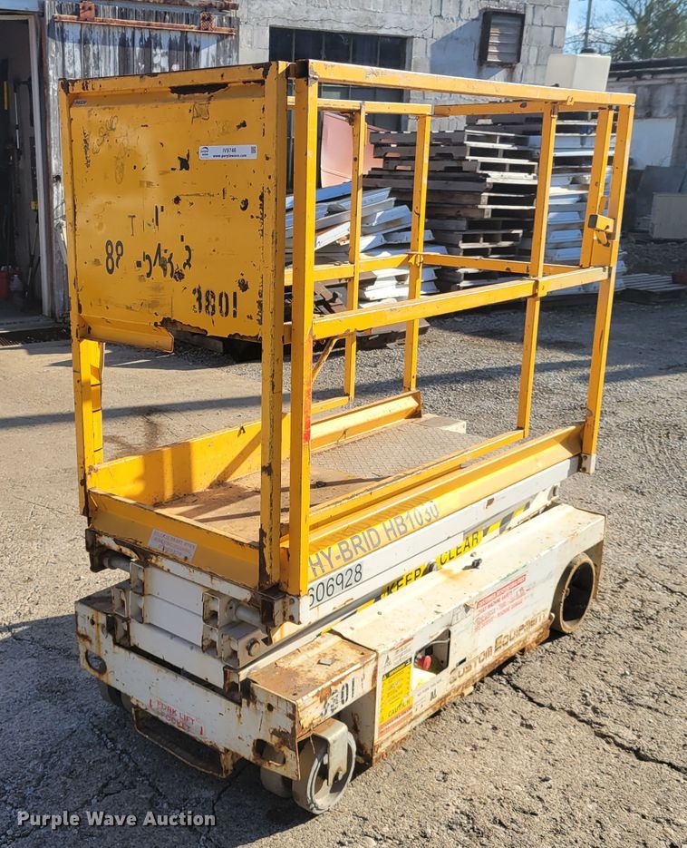 image for item IV9746 2009 Hy-Brid HB1030  scissor lift