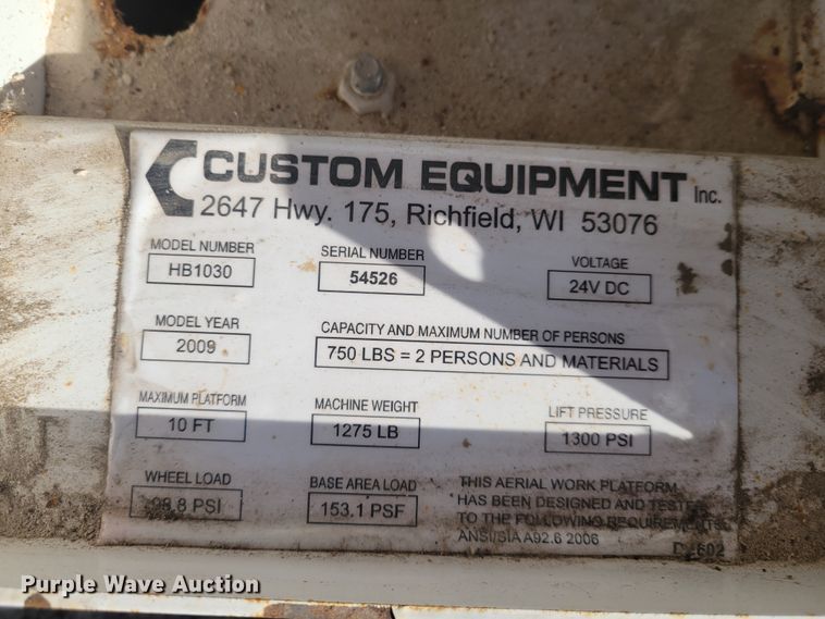 image for item IV9746 2009 Hy-Brid HB1030  scissor lift