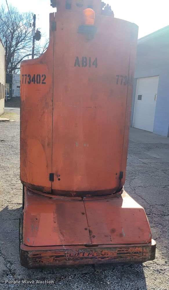 image for item IV9748 Lift-a-loft  vertical lift