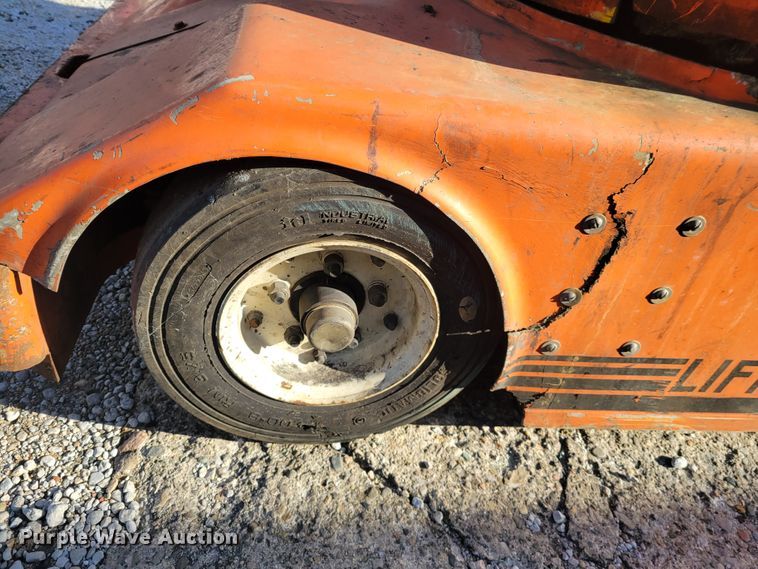 image for item IV9748 Lift-a-loft  vertical lift