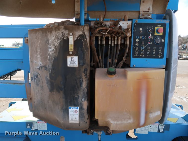 image for item IY9007 2008 Genie Z-45/25  boom lift