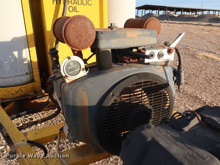 image for item IY9050 1991 Crafco EZ Pour 200  melter applicator