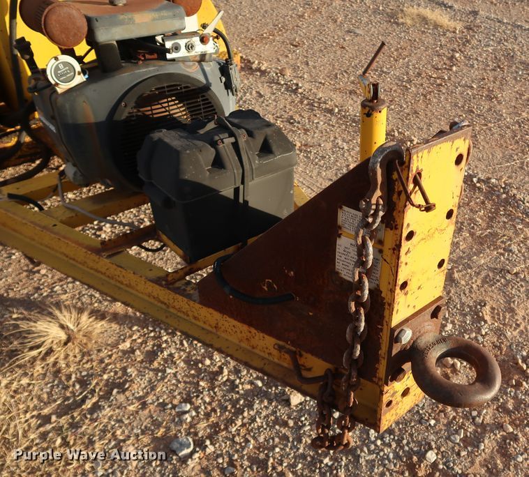 image for item IY9050 1991 Crafco EZ Pour 200  melter applicator