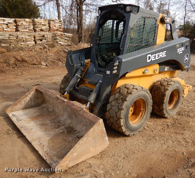 image for item JD9473 John Deere 332G  skid steer loader