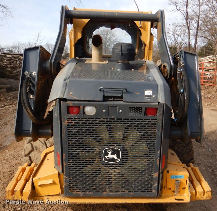 image for item JD9473 John Deere 332G  skid steer loader