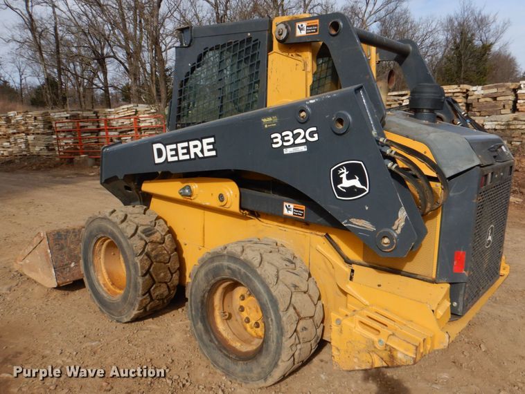 image for item JD9473 John Deere 332G  skid steer loader