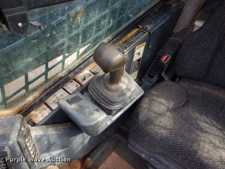 image for item JD9473 John Deere 332G  skid steer loader