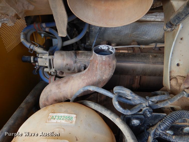 image for item JD9473 John Deere 332G  skid steer loader