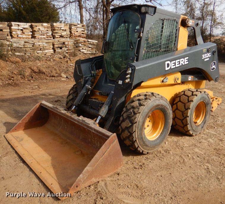 image for item JD9474 John Deere 332G  skid steer loader
