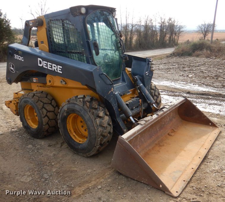 image for item JD9474 John Deere 332G  skid steer loader