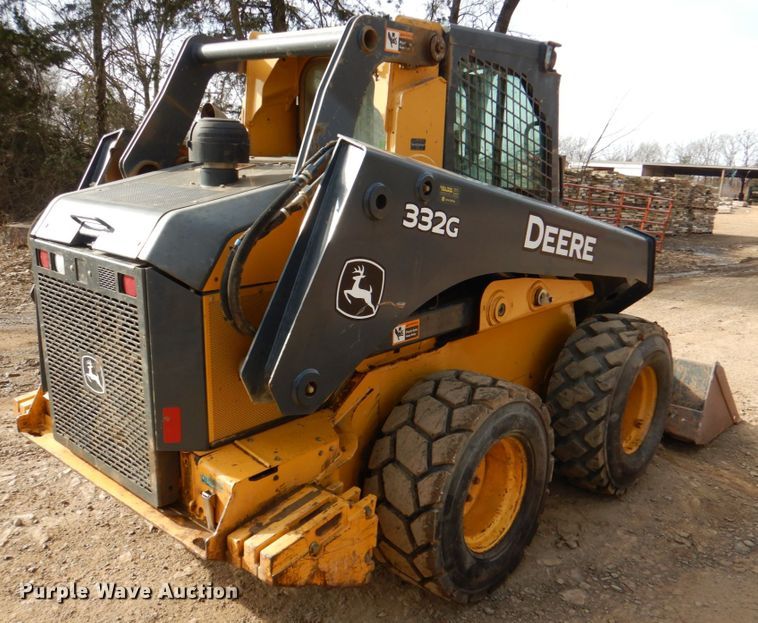 image for item JD9474 John Deere 332G  skid steer loader