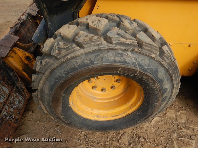 image for item JD9474 John Deere 332G  skid steer loader