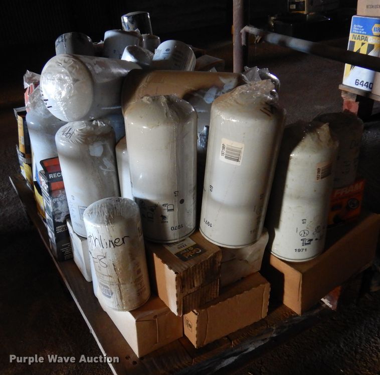 image for item JJ9767 (3) pallets of unused automotive filters