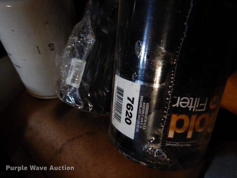 image for item JJ9767 (3) pallets of unused automotive filters