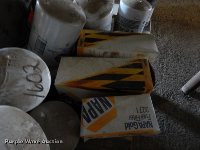 image for item JJ9767 (3) pallets of unused automotive filters