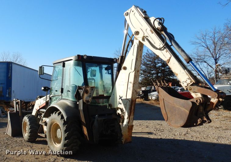 image for item JJ9774 2006 Terex 760B  backhoe