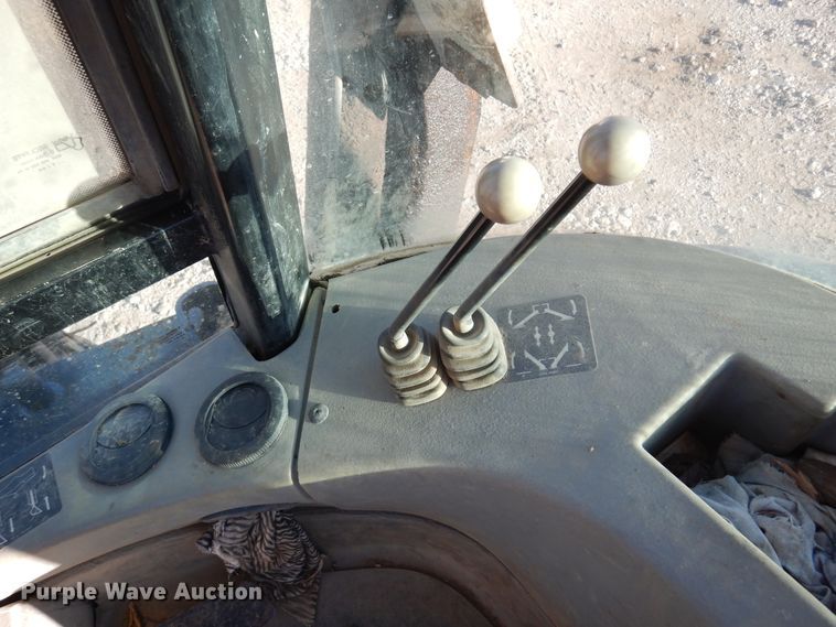 image for item JJ9774 2006 Terex 760B  backhoe