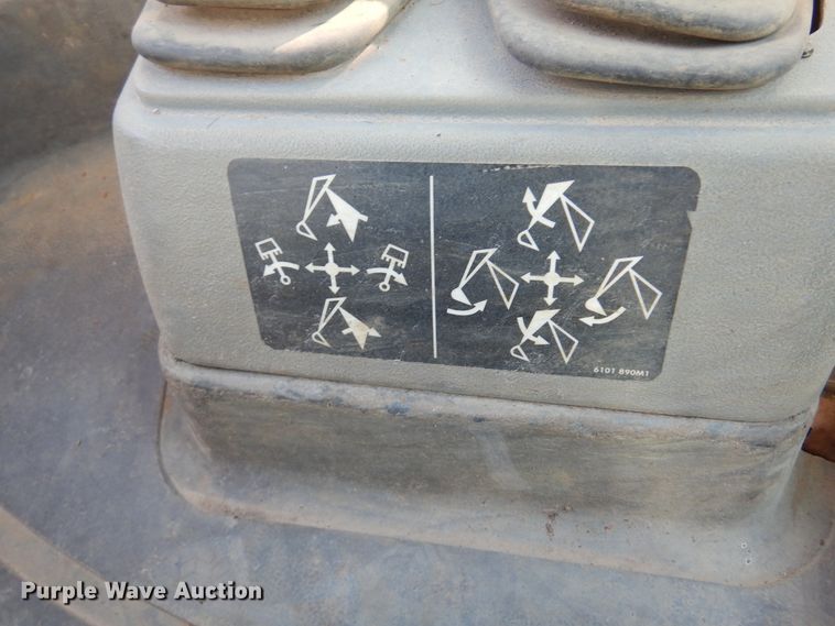 image for item JJ9774 2006 Terex 760B  backhoe