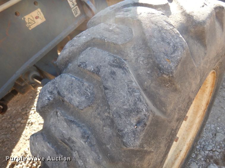 image for item JJ9774 2006 Terex 760B  backhoe