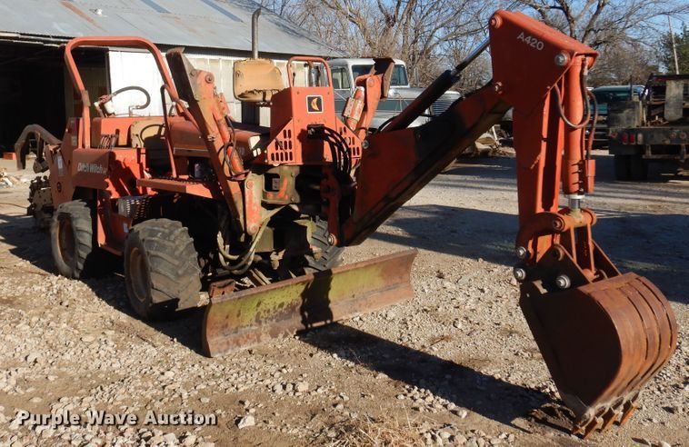 image for item JJ9775 Ditch Witch 5110  trencher