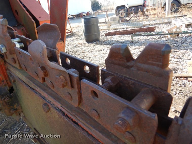 image for item JJ9775 Ditch Witch 5110  trencher