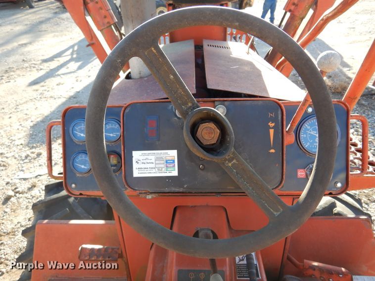 image for item JJ9775 Ditch Witch 5110  trencher