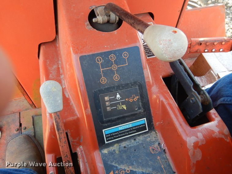 image for item JJ9775 Ditch Witch 5110  trencher