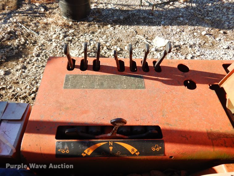 image for item JJ9775 Ditch Witch 5110  trencher