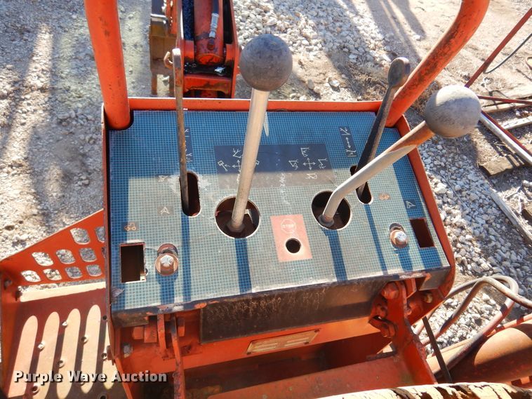 image for item JJ9775 Ditch Witch 5110  trencher