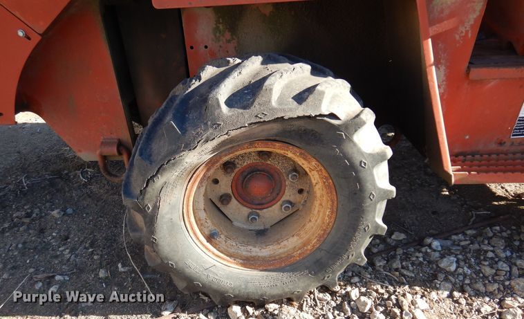 image for item JJ9775 Ditch Witch 5110  trencher