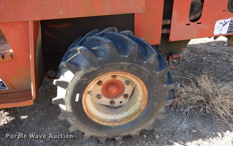 image for item JJ9775 Ditch Witch 5110  trencher