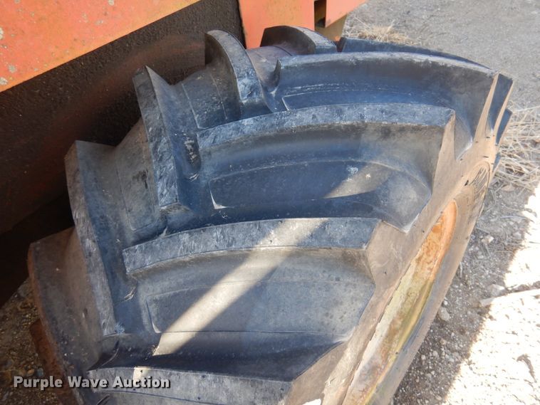 image for item JJ9775 Ditch Witch 5110  trencher