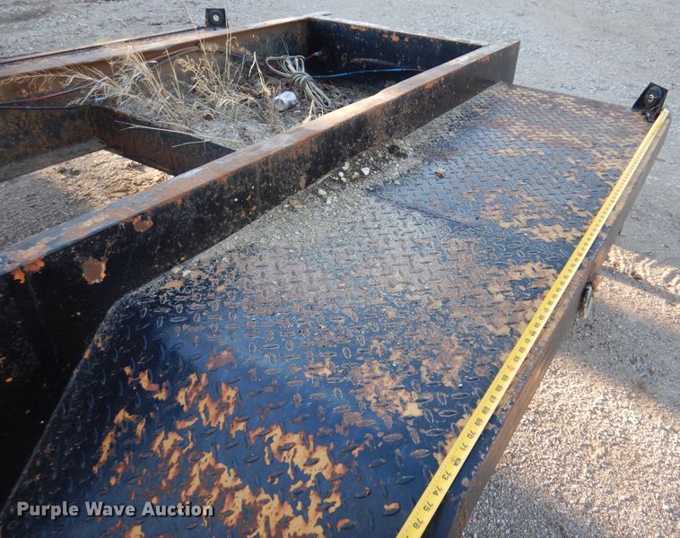 image for item JJ9777 2013  Shop built equipment trailer