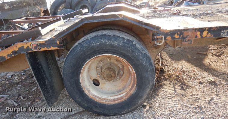 image for item JJ9777 2013  Shop built equipment trailer