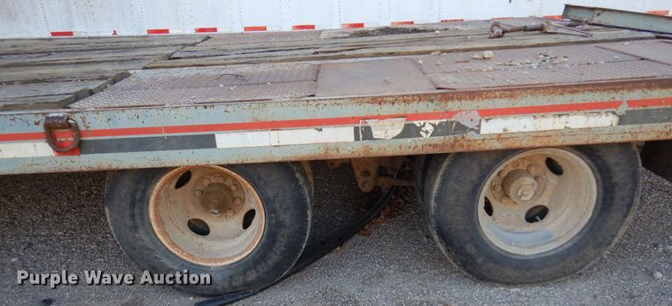 image for item JJ9780 2001 Interstate  equipment trailer