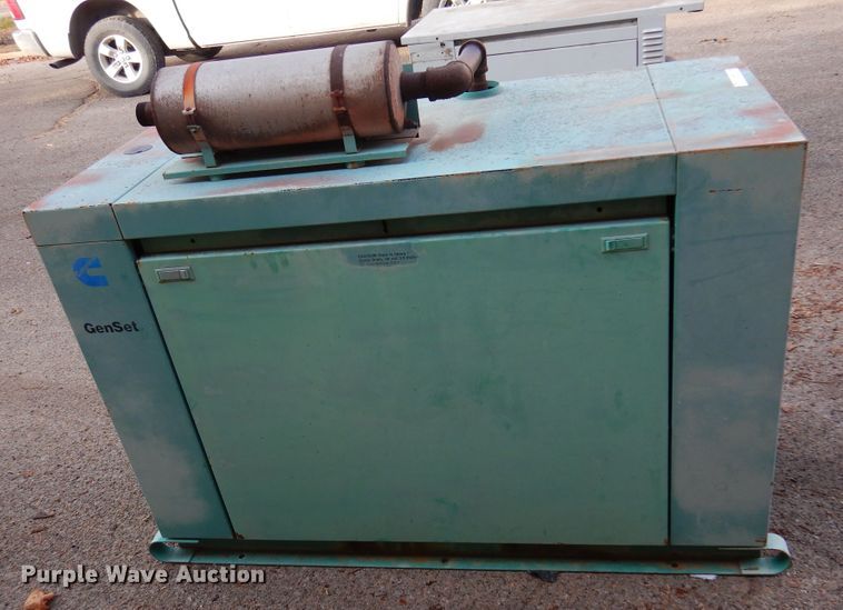 image for item JJ9799 Onan 20ES  generator