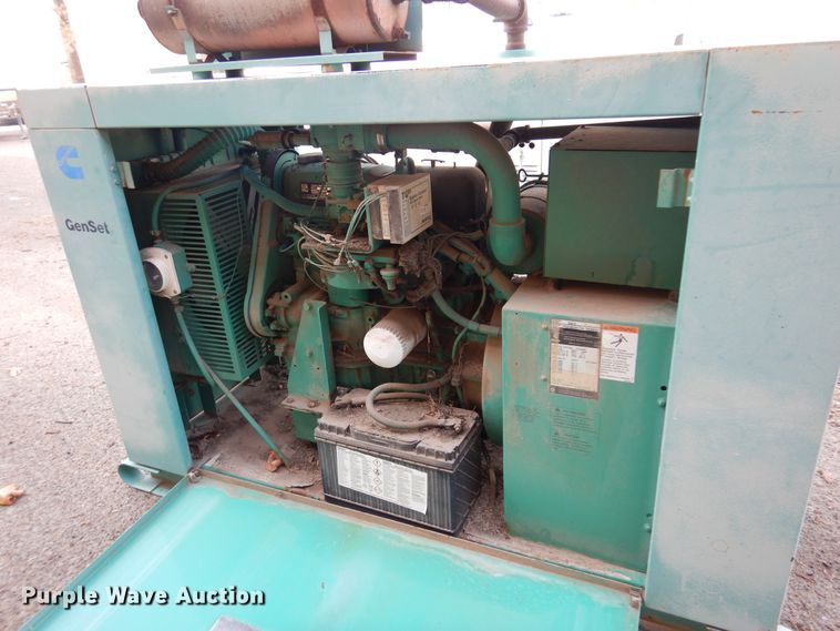 image for item JJ9799 Onan 20ES  generator