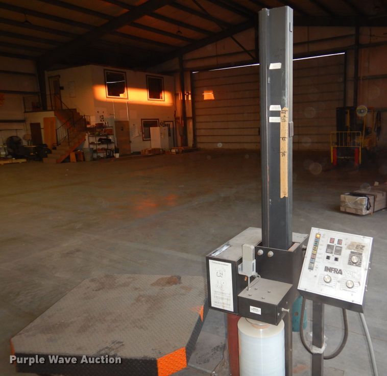 image for item JJ9826 Infrapak HP8EZ  automatic shrink wrap machine