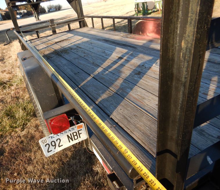 image for item JJ9830 2009 Parker Performance  equipment trailer