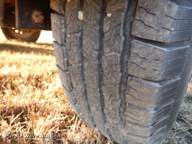 image for item JJ9830 2009 Parker Performance  equipment trailer