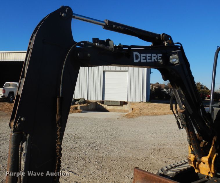 image for item JJ9833 2012 John Deere 35D  mini excavator