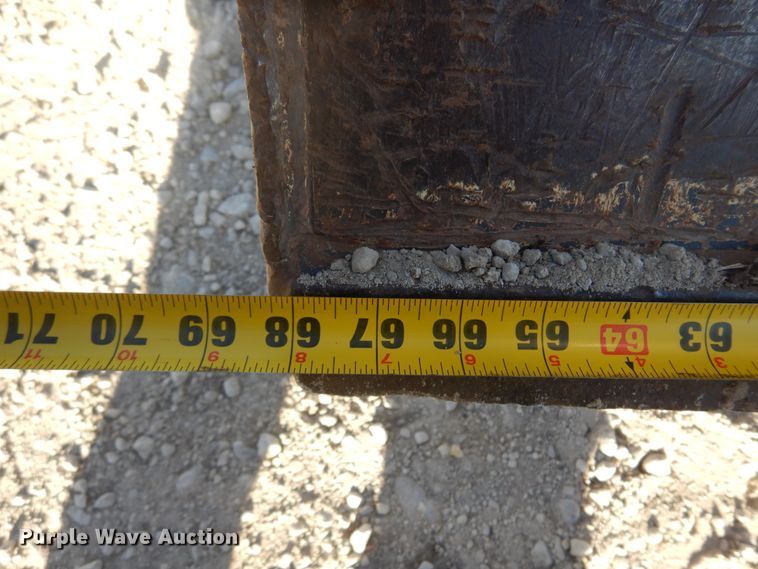 image for item JJ9833 2012 John Deere 35D  mini excavator